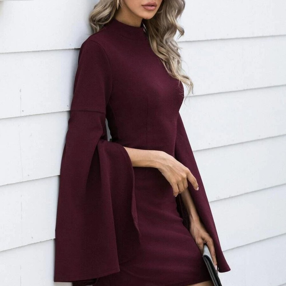 Women's Cloak Sleeve Bodycon Mini Dress - Picture 2 of 7